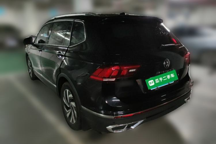 Used Volkswagen Tiguan L 2025 Model, Outstanding Version, 300TSI Automatic Two-Wheel Drive Longteng Edition Rear Left 45 Deg
