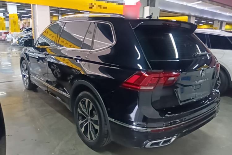 Used Volkswagen Tiguan L 2025 Model Outstanding Version 330TSI Automatic Two-Wheel Drive R-Line Longyao Edition Rear Left 45 Deg