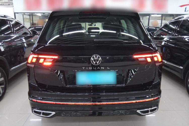Used Volkswagen Tiguan L 2025 Model Outstanding Version 330TSI Automatic Two-Wheel Drive R-Line Longyao Edition Rear