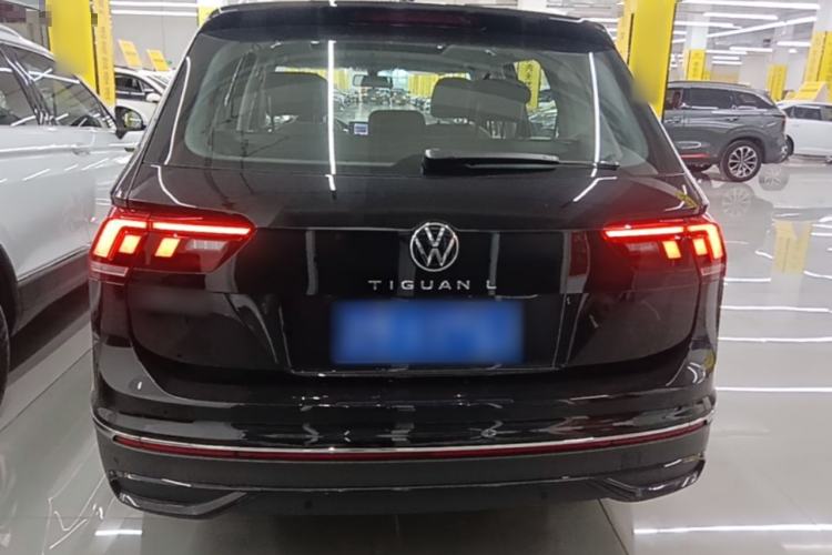 Used Volkswagen Tiguan L 2025 Model, Outstanding Version, 300TSI Automatic Two-Wheel Drive Longteng Edition Rear