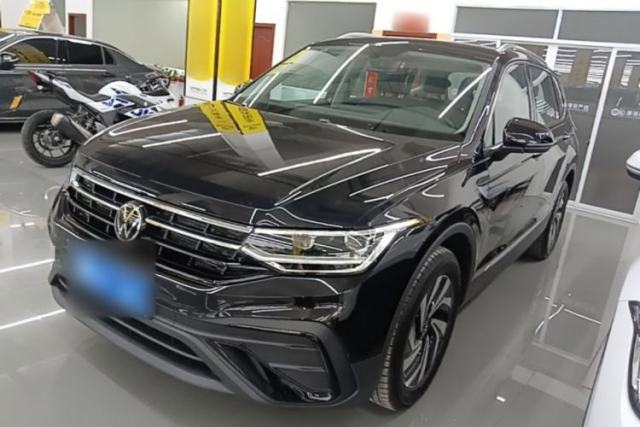 Used Volkswagen Tiguan L 2025 Model, Outstanding Version, 300TSI Automatic Two-Wheel Drive Longteng Edition