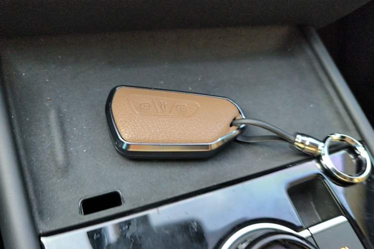 Used Volkswagen Tiguan L 2025 PRO 380TSI Two-Wheel-Drive R-Line Smart Edition Vehicle Key