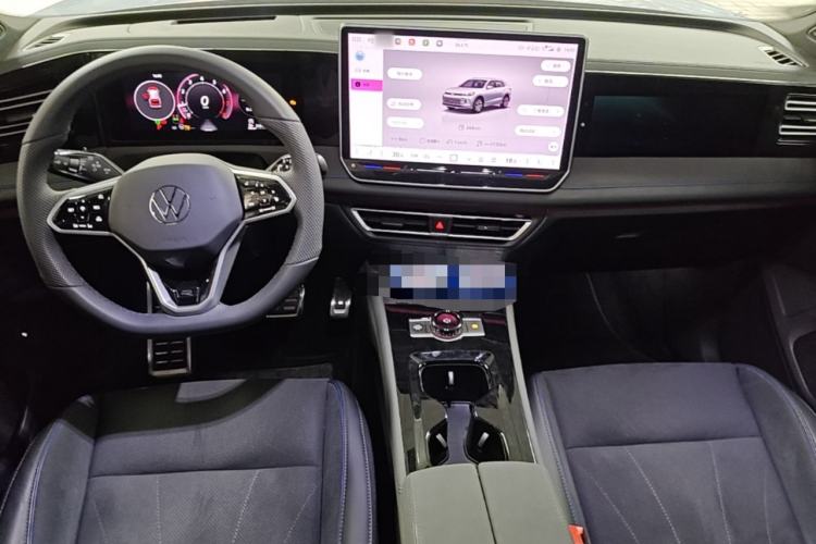Used Volkswagen Tiguan L 2025 PRO 380TSI Four-Wheel Drive R-Line Prestige Edition Center Console