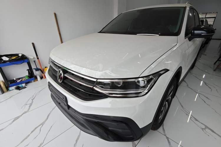 Used Volkswagen Tiguan L 2025 Model, Outstanding Version, 300TSI Automatic Two-Wheel Drive Longteng Edition Guazi used car, China used car export, Used car for sale, Used  cars, Cheapest cars for sale