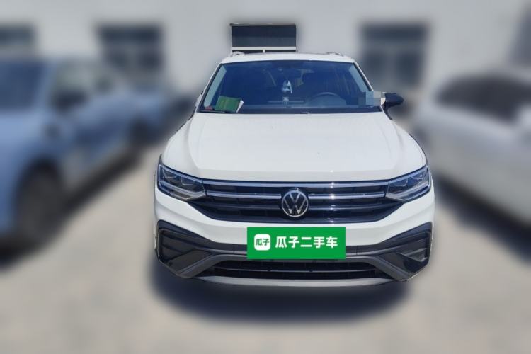 Used Volkswagen Tiguan L 2025 Model, Outstanding Version, 300TSI Automatic Two-Wheel Drive Longteng Edition Front