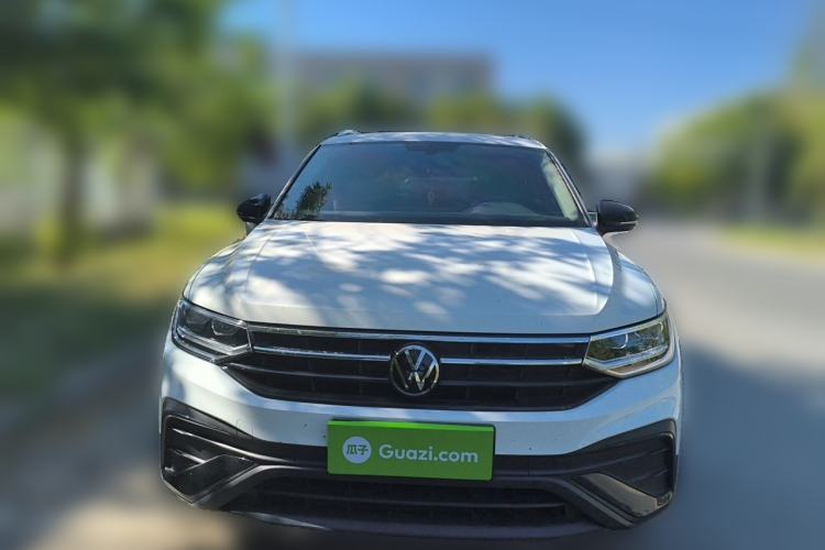 Used Volkswagen Tiguan L 2025 Model, Outstanding Version, 300TSI Automatic Two-Wheel Drive Longteng Edition Front