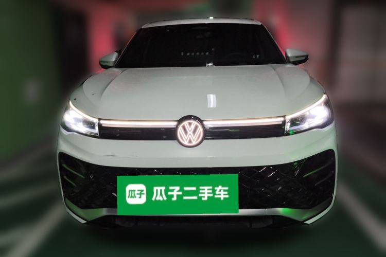 Used Volkswagen Tiguan L 2025 PRO 380TSI Two-Wheel-Drive R-Line Smart Edition Front