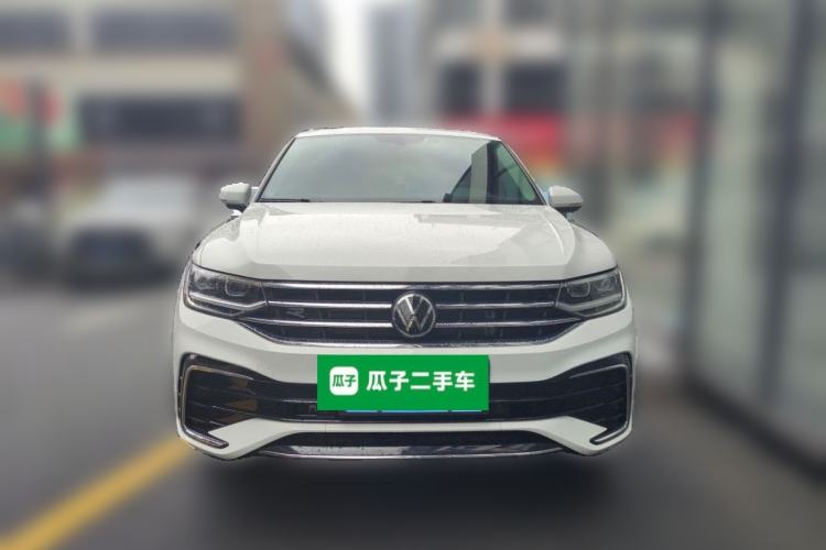 Used Volkswagen Tiguan L 2025 Model Outstanding Version 330TSI Automatic Two-Wheel Drive R-Line Longyao Edition Front