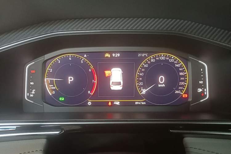 Used Volkswagen Tiguan L 2025 Model Outstanding Version 330TSI Automatic Two-Wheel Drive R-Line Longyao Edition Instrument Cluster