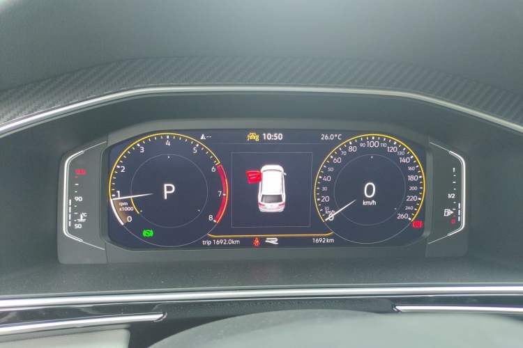 Used Volkswagen Tiguan L 2025 Model Outstanding Version 330TSI Automatic Two-Wheel Drive R-Line Longyao Edition Instrument Cluster