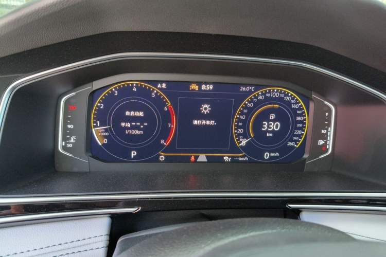 Used Volkswagen Tiguan L 2025 Model, Outstanding Version, 300TSI Automatic Two-Wheel Drive Longteng Edition Instrument Cluster