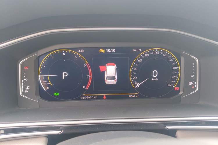 Used Volkswagen Tiguan L 2025 Model, Outstanding Version, 300TSI Automatic Two-Wheel Drive Longteng Edition Instrument Cluster