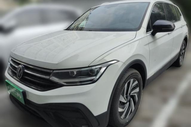 Used Volkswagen Tiguan L 2025 Model, Outstanding Version, 300TSI Automatic Two-Wheel Drive Longteng Edition
