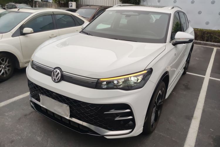 Used Volkswagen Tiguan L 2025 PRO 380TSI Four-Wheel Drive R-Line Prestige Edition Left Front Headlight
