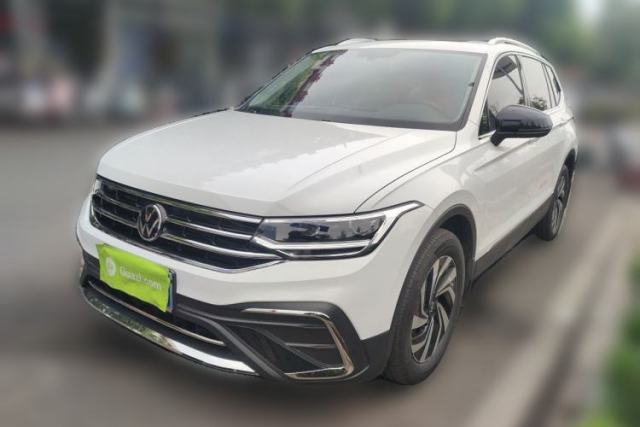 Used Volkswagen Tiguan L 2025 Model, Outstanding Version, 300TSI Automatic Two-Wheel Drive Longteng Edition