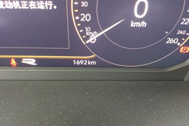 Used Volkswagen Tiguan L 2025 Model Outstanding Version 330TSI Automatic Two-Wheel Drive R-Line Longyao Edition Odometer Close Up