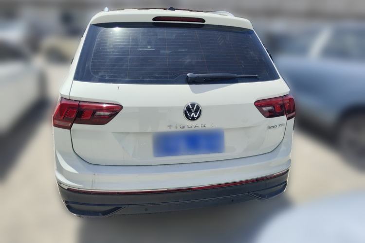 Used Volkswagen Tiguan L 2025 Model, Outstanding Version, 300TSI Automatic Two-Wheel Drive Longteng Edition Rear