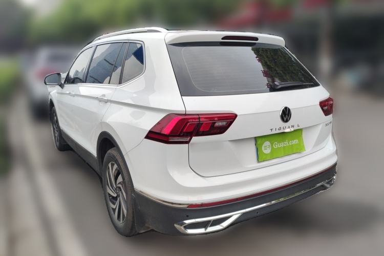 Used Volkswagen Tiguan L 2025 Model, Outstanding Version, 300TSI Automatic Two-Wheel Drive Longteng Edition Rear Left 45 Deg