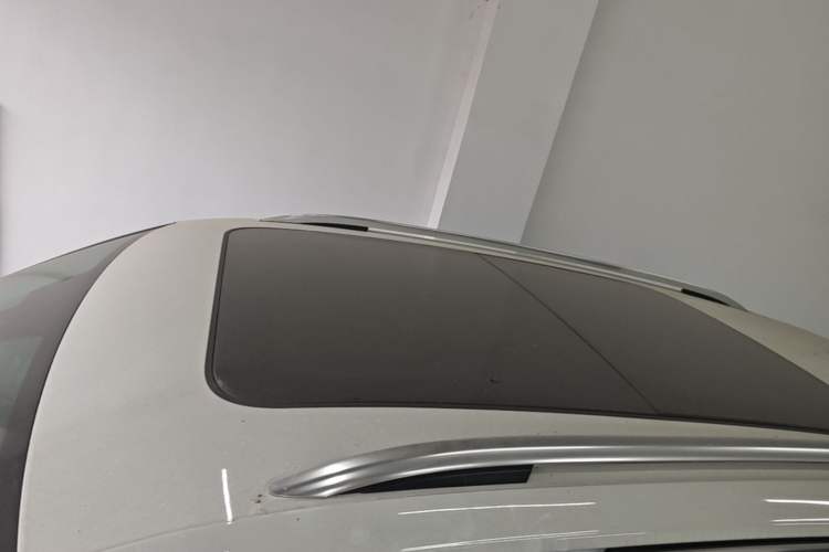 Used Volkswagen Tiguan L 2025 Model, Outstanding Version, 300TSI Automatic Two-Wheel Drive Longteng Edition Roof