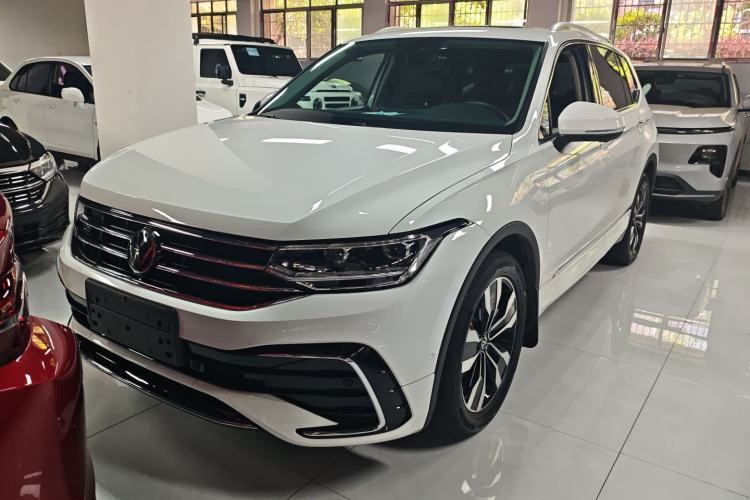 Used Volkswagen Tiguan L 2025 Model Outstanding Version 330TSI Automatic Two-Wheel Drive R-Line Longyao Edition Guazi used car, China used car export, Used car for sale, Used  cars, Cheapest cars for sale