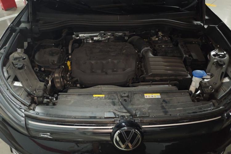 Used Volkswagen Tiguan L 2026 Model PRO 380TSI Two-Wheel Drive R-Line Navigation Edition Engine Bay
