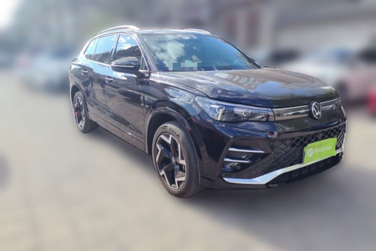 Used Volkswagen Tiguan L 2026 Model, PRO 380TSI Two-Wheel Drive R-Line Smart Leading Edition Front Right 45 Deg