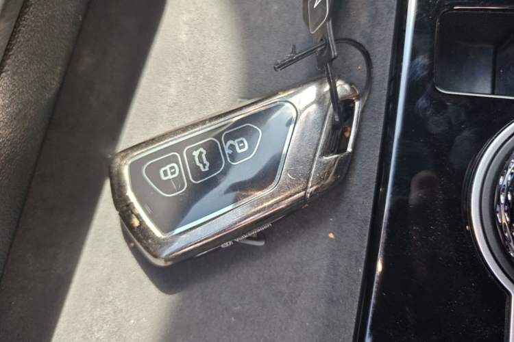 Used Volkswagen Tiguan L 2026 Model, PRO 380TSI Two-Wheel Drive R-Line Smart Leading Edition Vehicle Key