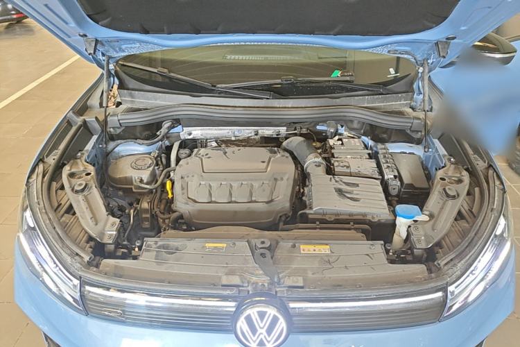 Used Volkswagen Tiguan L 2026 Model, PRO 380TSI Four-Wheel Drive R-Line Smart Luxury Edition Engine Bay