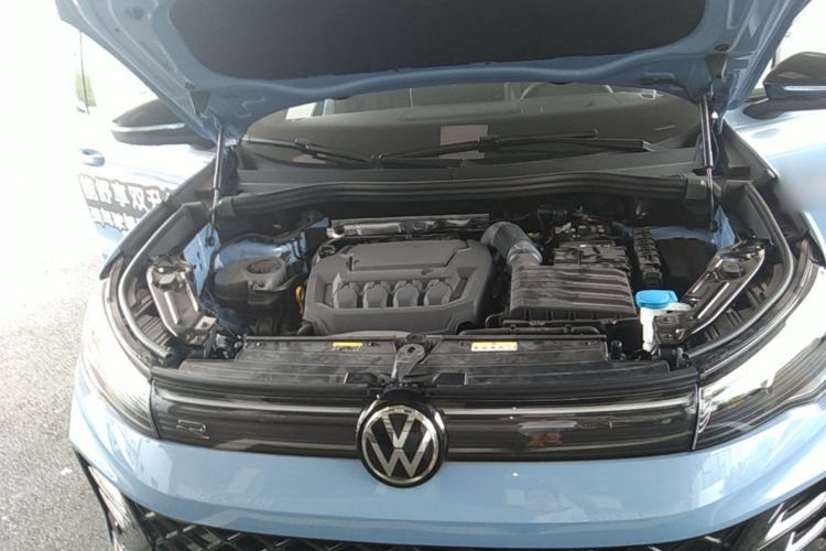 Used Volkswagen Tiguan L 2026 Model, PRO 380TSI Four-Wheel Drive R-Line Smart Luxury Edition Engine Bay