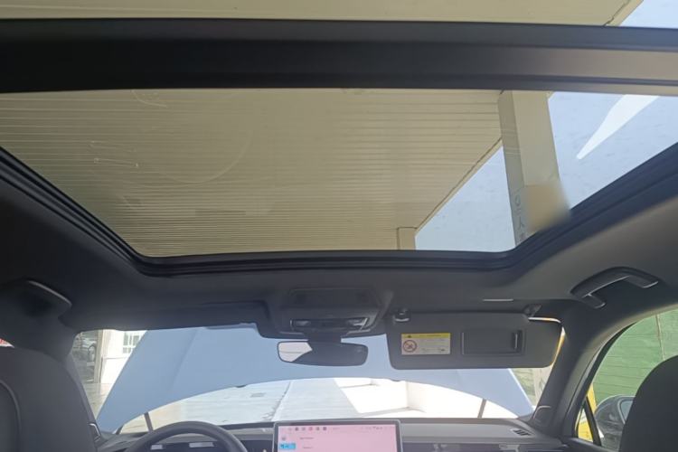 Used Volkswagen Tiguan L 2026 Model, PRO 380TSI Four-Wheel Drive R-Line Smart Luxury Edition Headliner