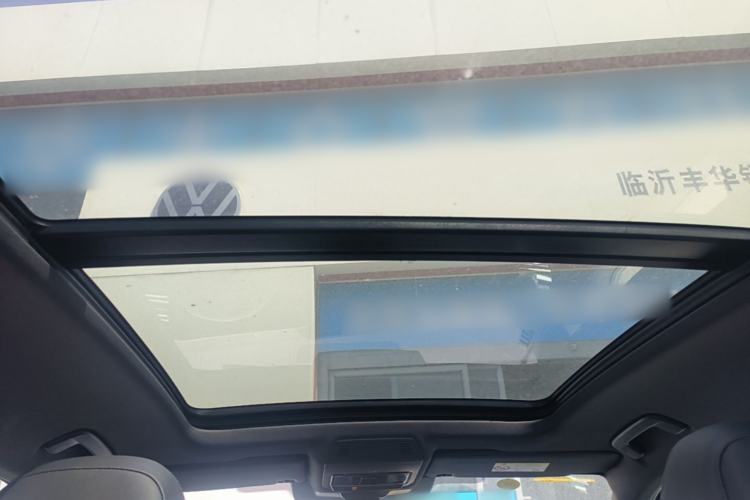 Used Volkswagen Tiguan L 2026 Model, PRO 380TSI Four-Wheel Drive R-Line Smart Luxury Edition Headliner