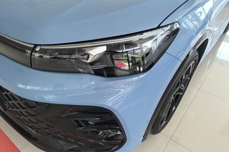 Used Volkswagen Tiguan L 2026 Model, PRO 380TSI Four-Wheel Drive R-Line Smart Luxury Edition Left Front Headlight