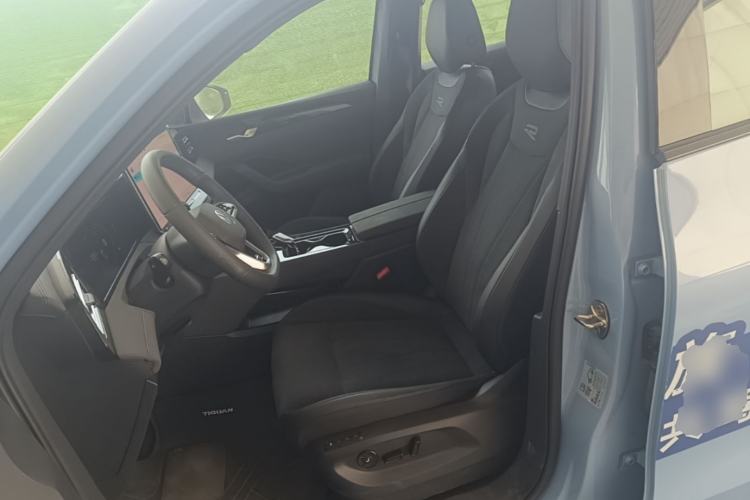 Used Volkswagen Tiguan L 2026 Model, PRO 380TSI Four-Wheel Drive R-Line Smart Luxury Edition Left Front Seat