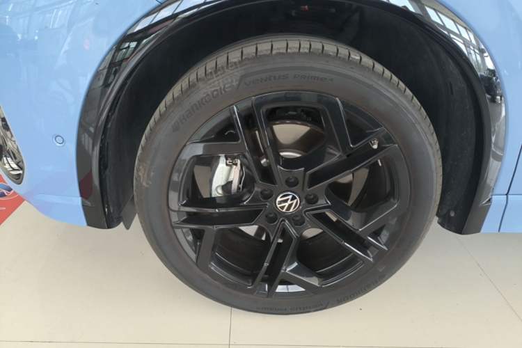 Used Volkswagen Tiguan L 2026 Model, PRO 380TSI Four-Wheel Drive R-Line Smart Luxury Edition Left Front Wheel Hub