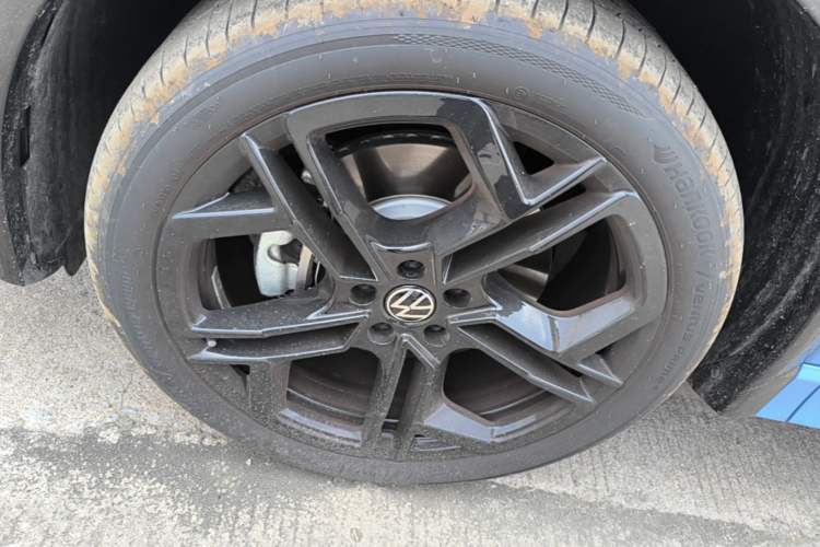 Used Volkswagen Tiguan L 2026 Model, PRO 380TSI Four-Wheel Drive R-Line Smart Luxury Edition Left Front Wheel Hub