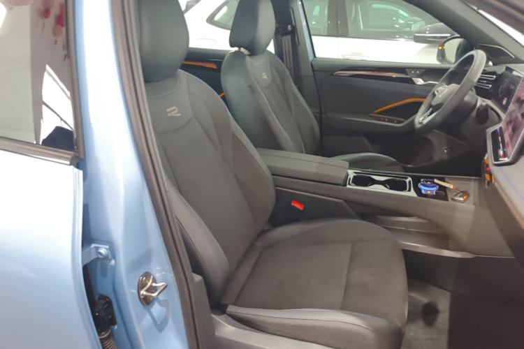 Used Volkswagen Tiguan L 2026 Model, PRO 380TSI Four-Wheel Drive R-Line Smart Luxury Edition Right Front Seat