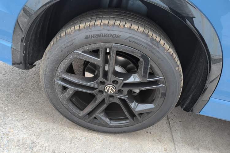 Used Volkswagen Tiguan L 2026 Model, PRO 380TSI Four-Wheel Drive R-Line Smart Luxury Edition Right Rear Wheel Hub