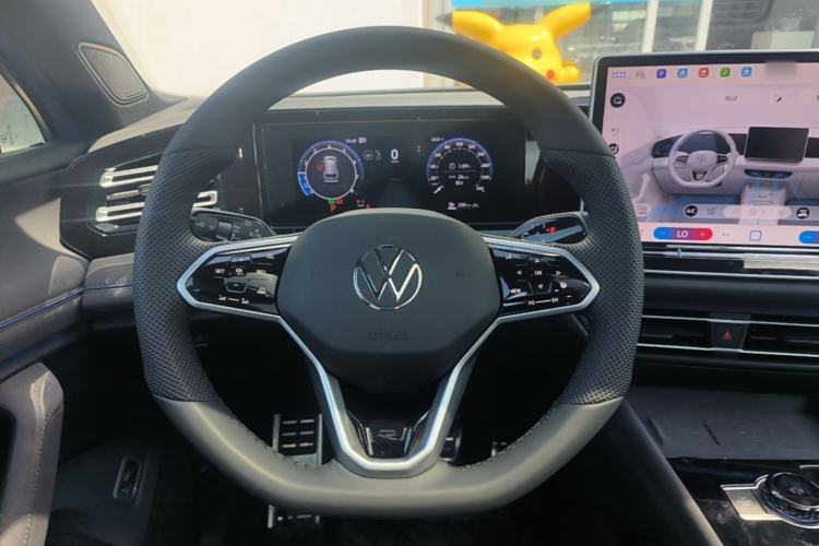 Used Volkswagen Tiguan L 2026 Model, PRO 380TSI Four-Wheel Drive R-Line Smart Luxury Edition Steering Wheel