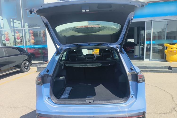 Used Volkswagen Tiguan L 2026 Model, PRO 380TSI Four-Wheel Drive R-Line Smart Luxury Edition Trunk