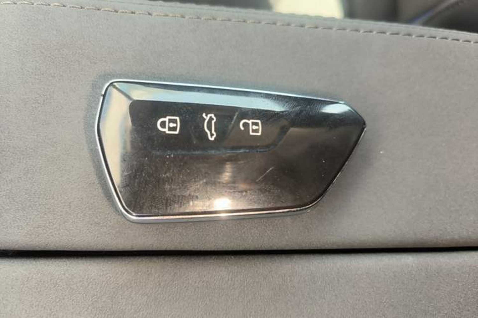 Used Volkswagen Tiguan L 2026 Model, PRO 380TSI Four-Wheel Drive R-Line Smart Luxury Edition Vehicle Key