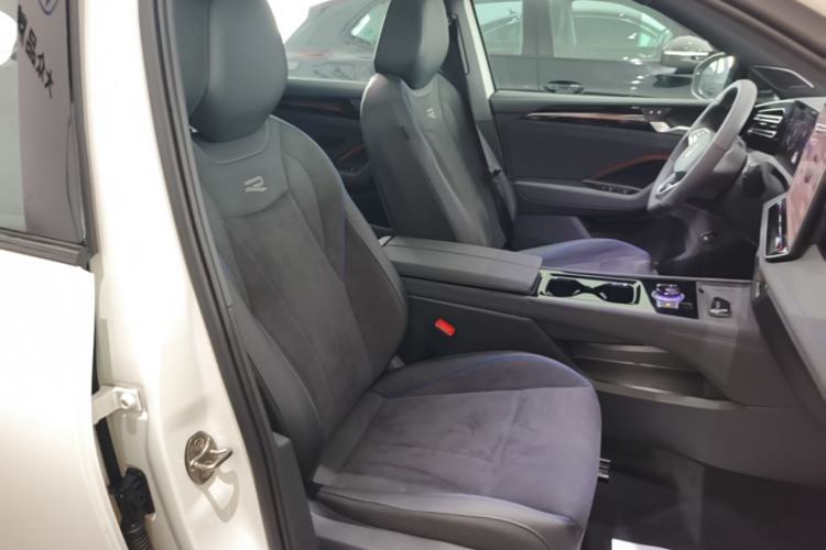 Used Volkswagen Tiguan L 2026 Model, PRO 380TSI Four-Wheel Drive R-Line Smart Luxury Edition Right Front Seat