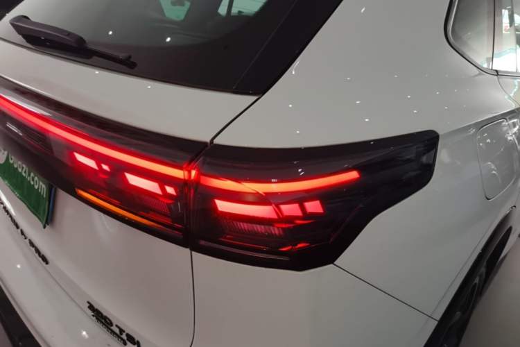 Used Volkswagen Tiguan L 2026 Model, PRO 380TSI Four-Wheel Drive R-Line Smart Luxury Edition Right Rear Taillight