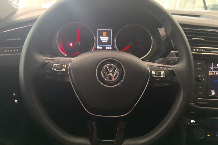 Used Volkswagen Tiguan L New Energy 2019 430 PHEV Hybrid Flagship Model Steering Wheel