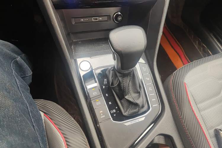 Used Volkswagen Tiguan L New Energy 2023 430 PHEV Plug-in Hybrid Flagship Edition Gear Lever