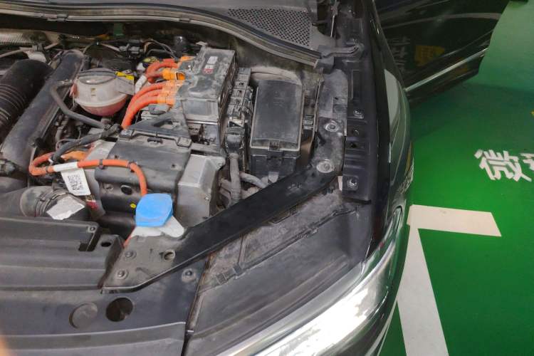 Used Volkswagen Tiguan L New Energy 2019 430 PHEV Hybrid Flagship Model Engine Bay Left