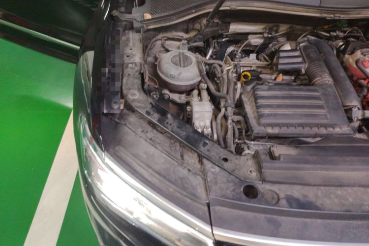 Used Volkswagen Tiguan L New Energy 2019 430 PHEV Hybrid Flagship Model Engine Bay Right