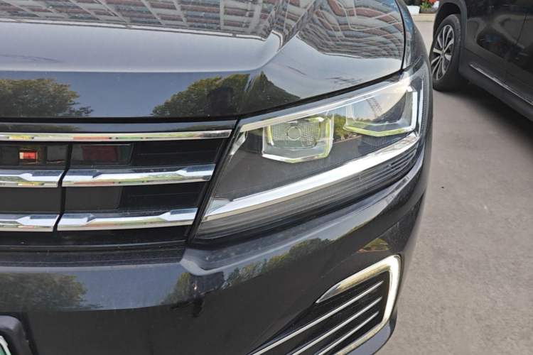 Used Volkswagen Tiguan L New Energy 2019 430 PHEV Hybrid Luxury Edition Left Front Headlight
