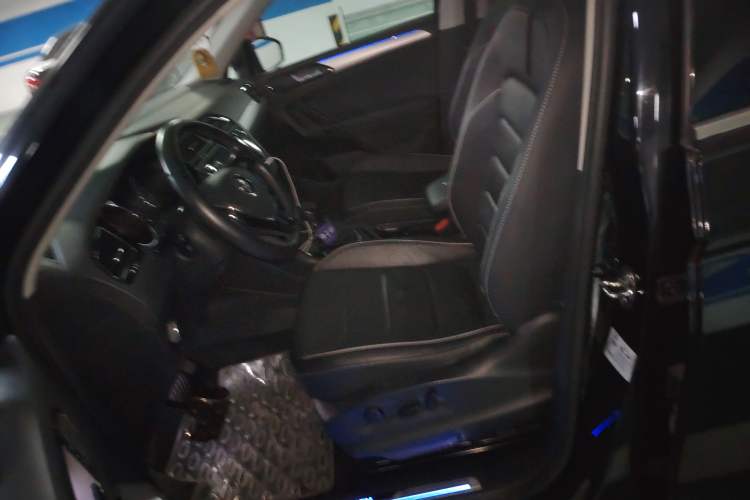 Used Volkswagen Tiguan L New Energy 2019 430 PHEV Hybrid Flagship Model Left Front Seat