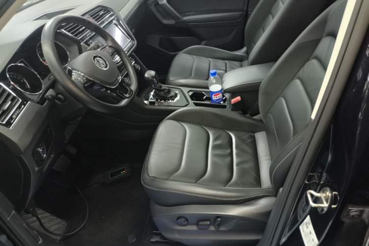 Used Volkswagen Tiguan L New Energy 2019 430 PHEV Hybrid Luxury Edition Left Front Seat