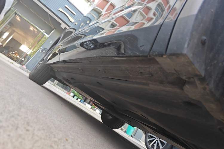 Used Volkswagen Tiguan L New Energy 2019 430 PHEV Hybrid Luxury Edition Right Side Sill